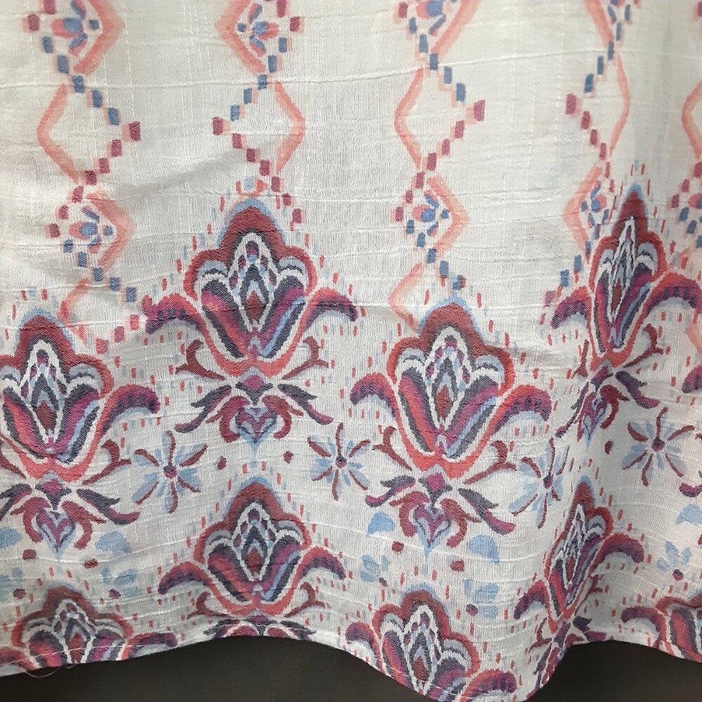 New Directions Womans Blouse Size XL, Pullover Short sleeve, V-Neck - Picture 7 of 7